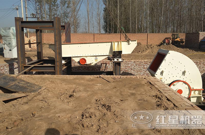 一臺(tái)錘破制砂機(jī)現(xiàn)場實(shí)拍 一臺(tái)錘破制砂機(jī)現(xiàn)場實(shí)拍