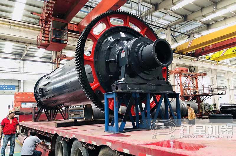 183x6米鐵礦石球磨機發(fā)貨 183x6米鐵礦石球磨機發(fā)貨